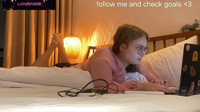 JacyWinslat online show from 12-14-25, 11:05