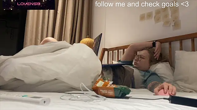 JacyWinslat online show from 12-20-25, 05:38