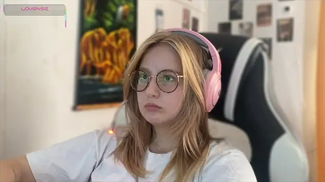 JacyWinslat online show from 09-21-25, 12:10