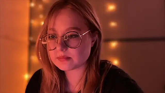 JacyWinslat online show from 11-10-25, 01:54