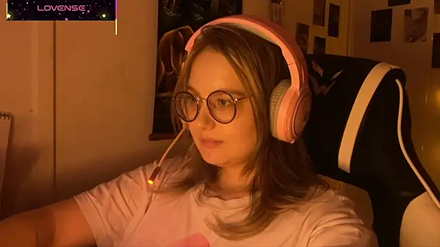 JacyWinslat online show from 10-05-25, 08:43