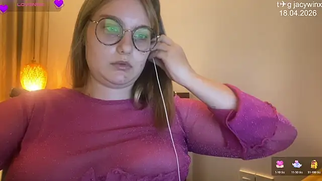 JacyWinslat online show from 04-18-26, 05:04