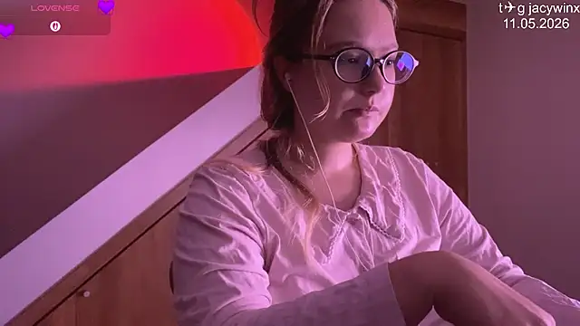 JacyWinslat online show from 05-11-26, 02:07