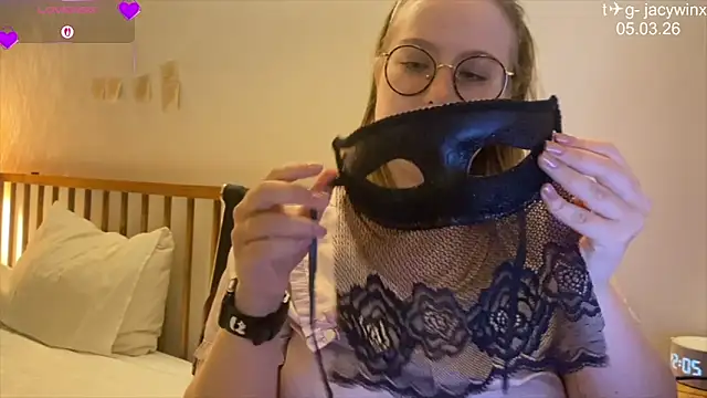 JacyWinslat online show from 03-05-26, 01:51