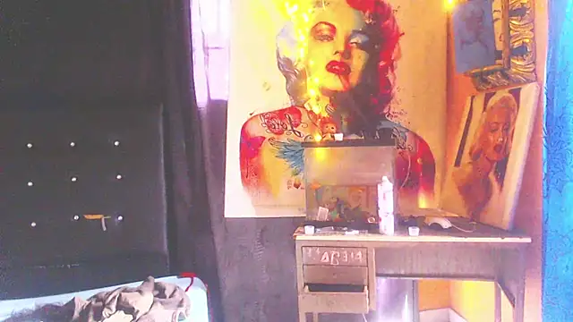 Snapshot of DOMINANTE_KLOE_ chatting on 03-15-25, 12:34 DOMINANTE KLOE online show from 03-15-25, 12:34