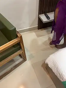 sexy-bu online show from 12-14-25, 01:17