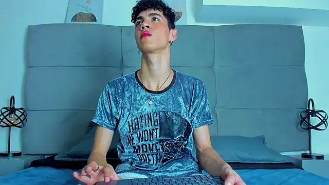 NeoRaptis online show from 03-07-25, 08:22