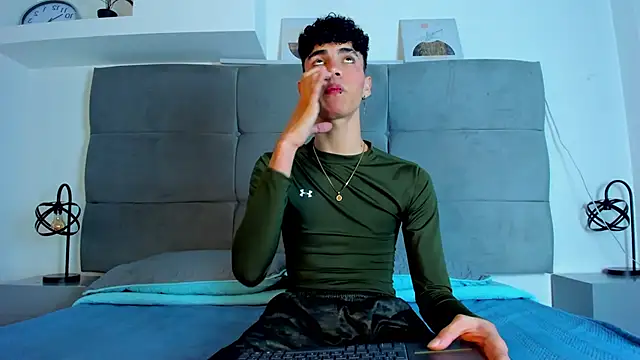 NeoRaptis online show from 02-13-25, 07:52