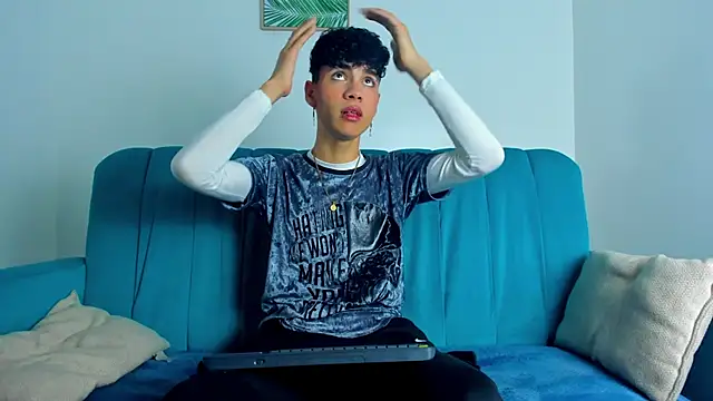 NeoRaptis online show from 02-19-25, 08:31