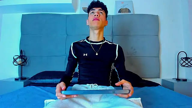 NeoRaptis online show from 02-18-25, 08:25