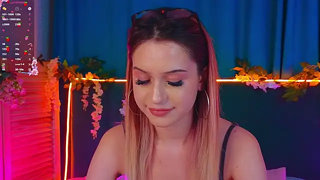 AlinaWalters online show from 11-26-25, 07:58