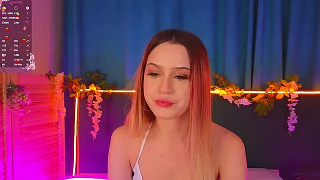 AlinaWalters online show from 11-28-25, 09:04