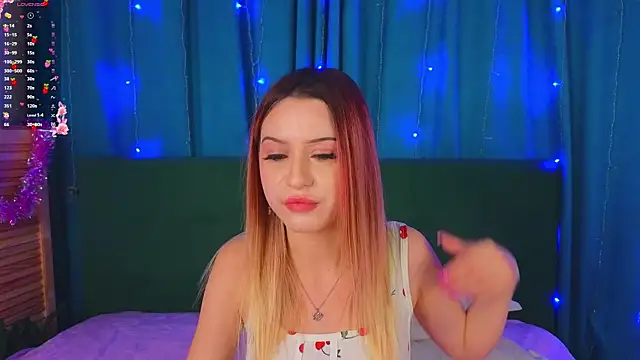 AlinaWalters online show from 12-04-25, 09:03