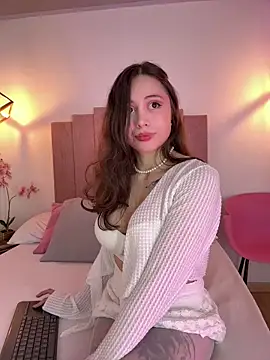 JessieCarter online show from 04-14-26, 12:54