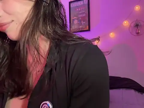 JessieCarter online show from 11-25-25, 04:13