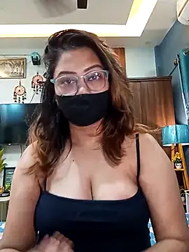 Cute-mona online show from 02-24-26, 10:27