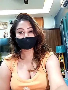 Snapshot of Cute-mona chatting on 04-19-26, 06:43 Cute-mona online show from 04-19-26, 06:43