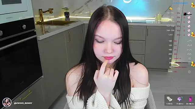 uwwu bunny online show from 01-16-25, 11:15