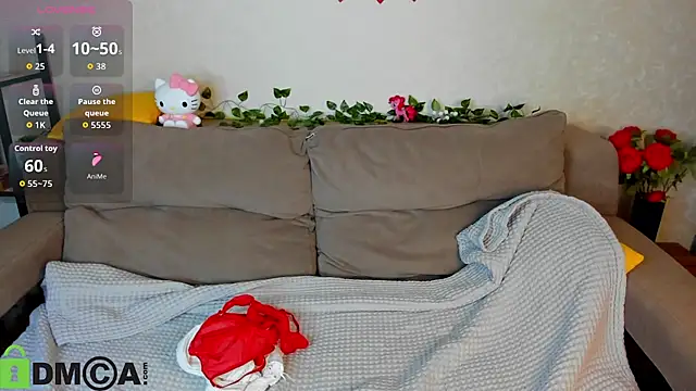 Snapshot of Little_Chips chatting on 02-15-26, 05:23 Little Chips online show from 02-15-26, 05:23