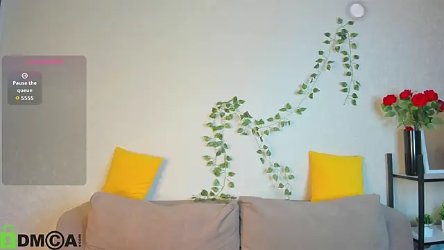 Little Chips online show from 11-14-25, 05:27