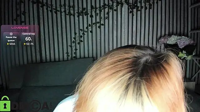 Little Chips online show from 10-24-25, 05:01