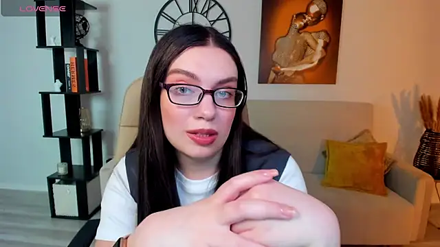 DaniellaLovely online show from 03-11-25, 11:23