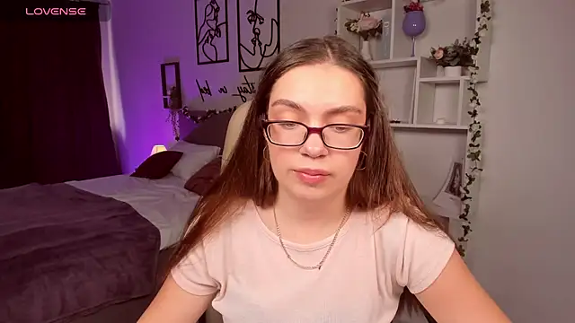 DaniellaLovely online show from 09-19-25, 10:52