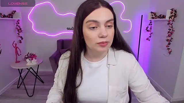 DaniellaLovely online show from 03-18-25, 02:06