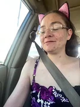 Cutebitchxh online show from 04-30-26, 06:37