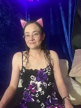 Cutebitchxh online show from 05-01-26, 03:33