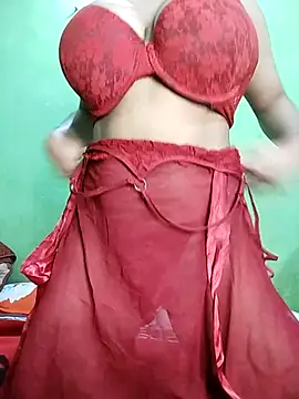 Queen-Amelia online show from 03-28-26, 08:59