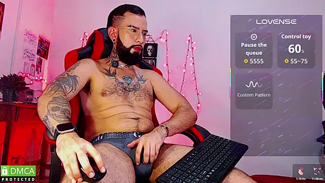 Snapshot of Diilanhott chatting on 03-09-26, 06:55 Diilanhott online show from 03-09-26, 06:55