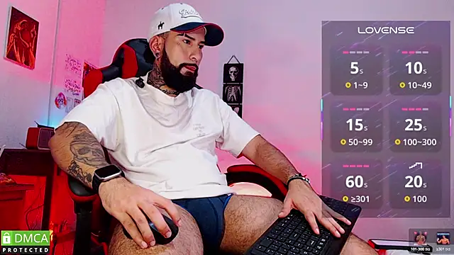 Snapshot of Diilanhott chatting on 03-31-26, 11:07 Diilanhott online show from 03-31-26, 11:07