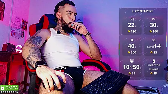 Snapshot of Diilanhott chatting on 04-10-26, 11:01 Diilanhott online show from 04-10-26, 11:01