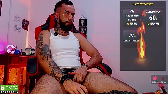 Snapshot of Diilanhott chatting on 02-07-26, 01:13 Diilanhott online show from 02-07-26, 01:13