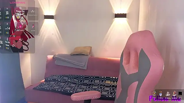 vittorialombardi   online show from 03-21-26, 07:20