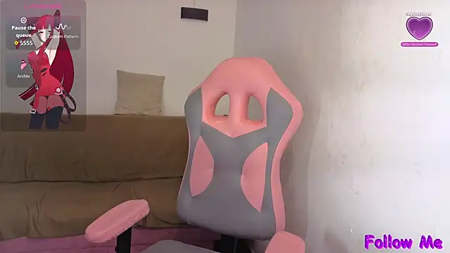 vittorialombardi   online show from 12-23-25, 07:18