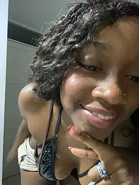 EscorpiLeoncita online show from 03-29-26, 04:58