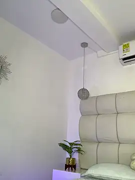 Alexa Handler online show from 04-13-26, 08:02