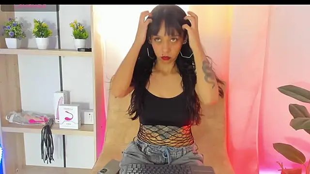 ladynemesis online show from 01-17-25, 08:22