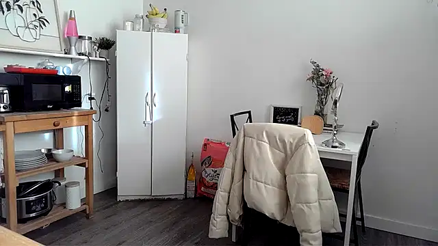 Kittyymaze1 online show from 02-26-26, 01:11