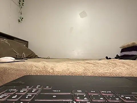 Kittyymaze1 online show from 09-16-25, 12:17