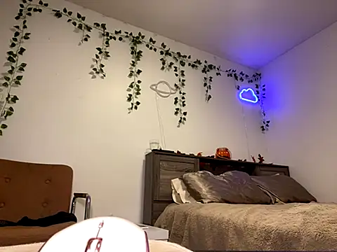 Kittyymaze1 online show from 09-27-25, 01:50