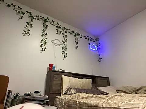 Kittyymaze1 online show from 09-23-25, 12:34