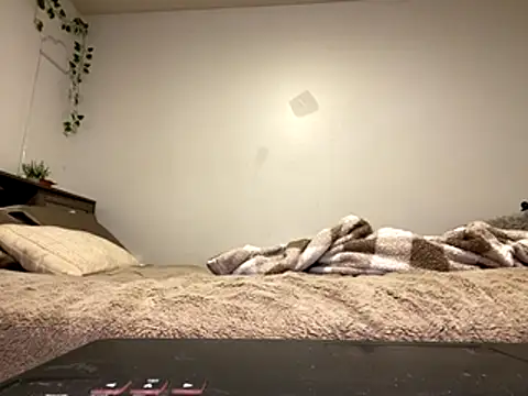 Kittyymaze1 online show from 11-05-25, 08:01