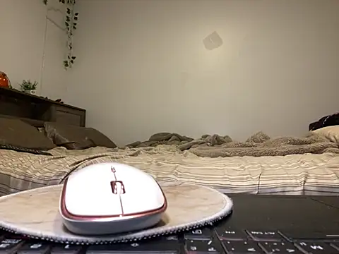 Kittyymaze1 online show from 10-06-25, 12:06