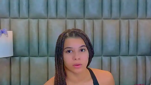 TiaraRosse online show from 02-10-26, 03:27