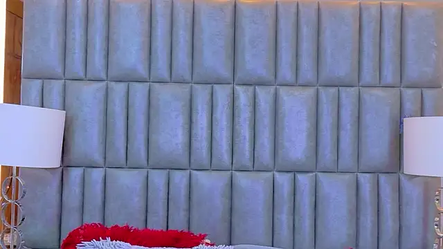 TiaraRosse online show from 03-21-26, 12:09