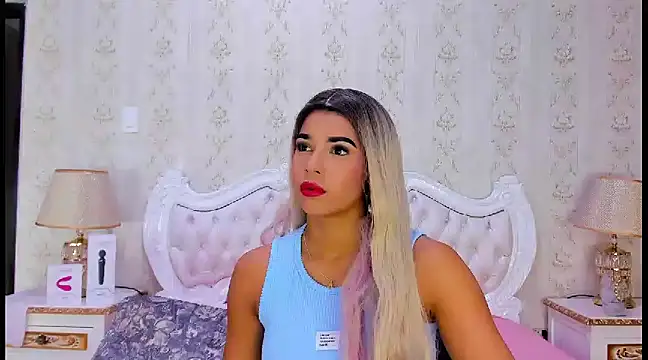 TiaraRosse online show from 03-13-25, 12:56