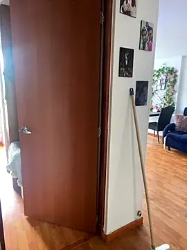 Snapshot of Cafeziitha02 chatting on 11-04-25, 06:01 Cafeziitha02 online show from 11-04-25, 06:01